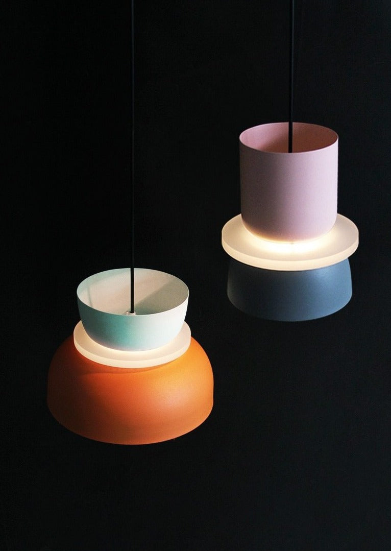 Lumora – Saturn Halo LED-pendellampe med akrylskive, farverig