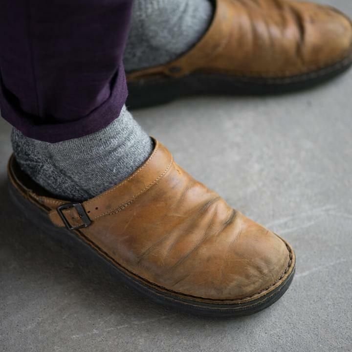 Elegante Unisex-Lederpantoffeln mit Komfortsohle für Alltag & Zuhause