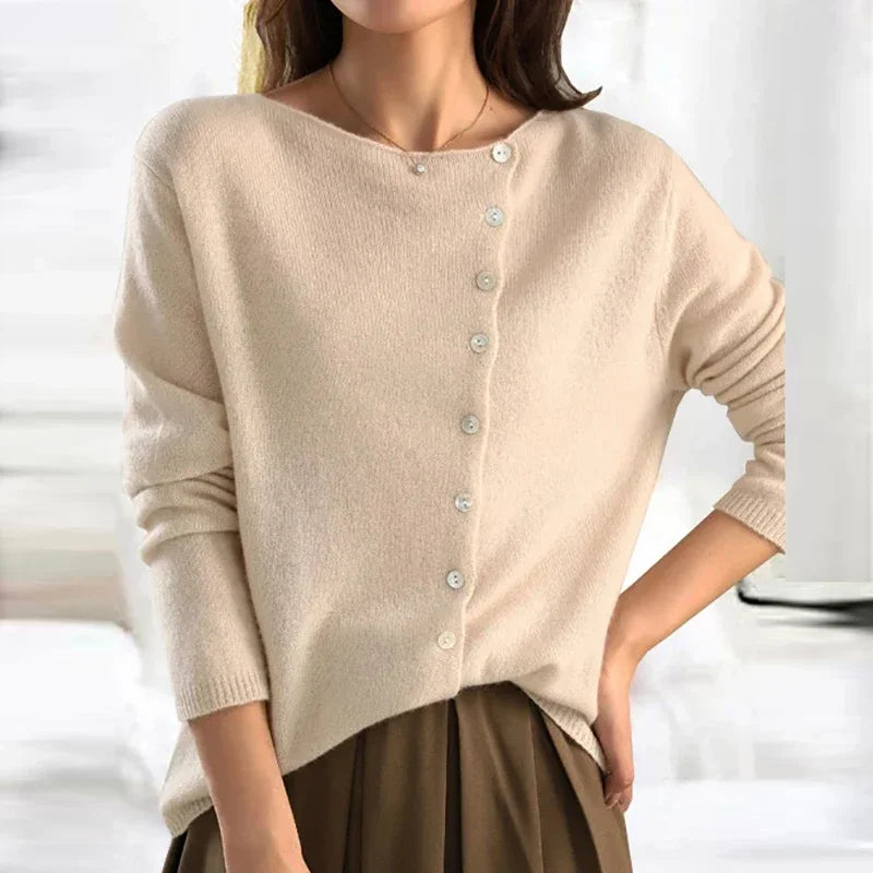 Modischer Pullover mit trendiger Knopfleiste - Herana