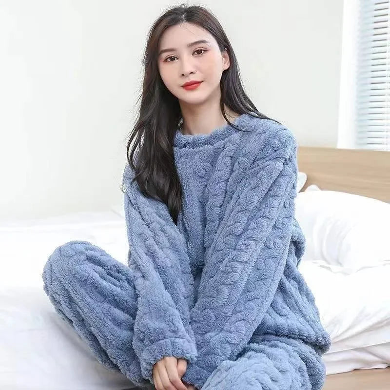 Kuschelig weiches Pyjama-Set für Frauen - Wendy