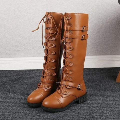 Linda - Flache Retro-Stiefel mit Schnalle und Schnürsenkeln