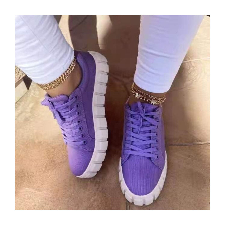 Gertraud - Schwarze trendige Sneakers für Frauen