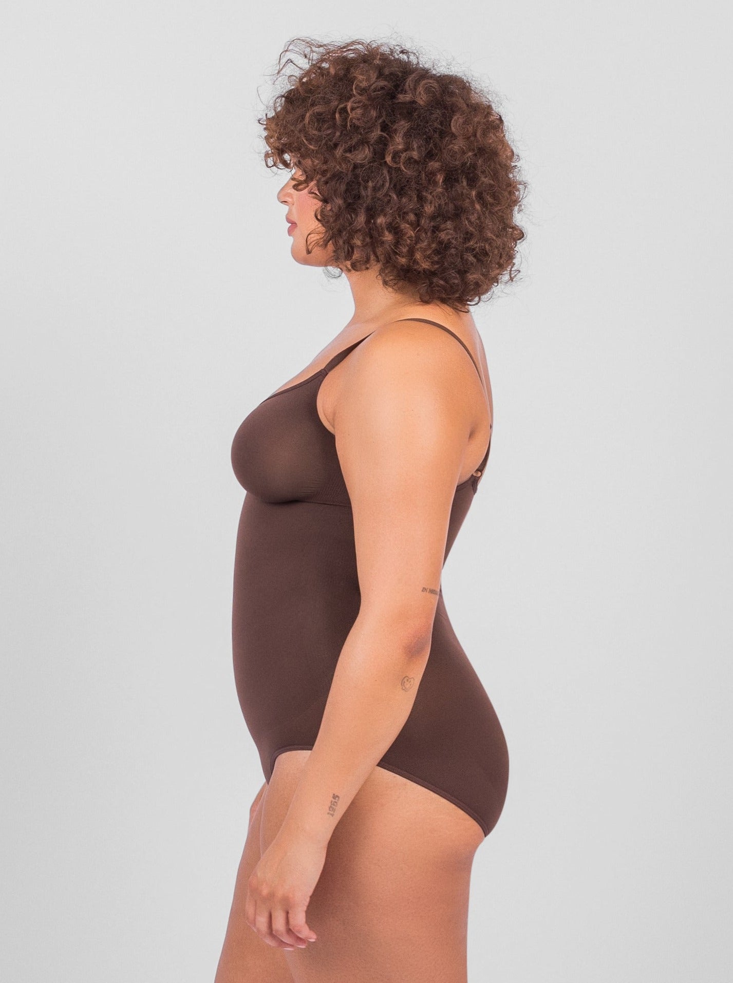 Shapesuit – Nahtloser Figurformer für Eleganz & schlanke Silhouette