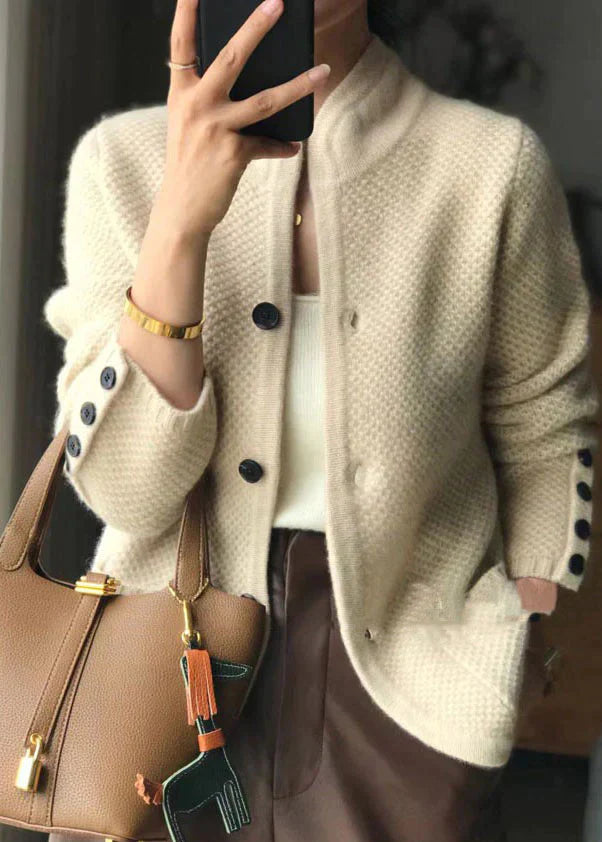 Modische und warme Strickjacke für Frauen - Halila