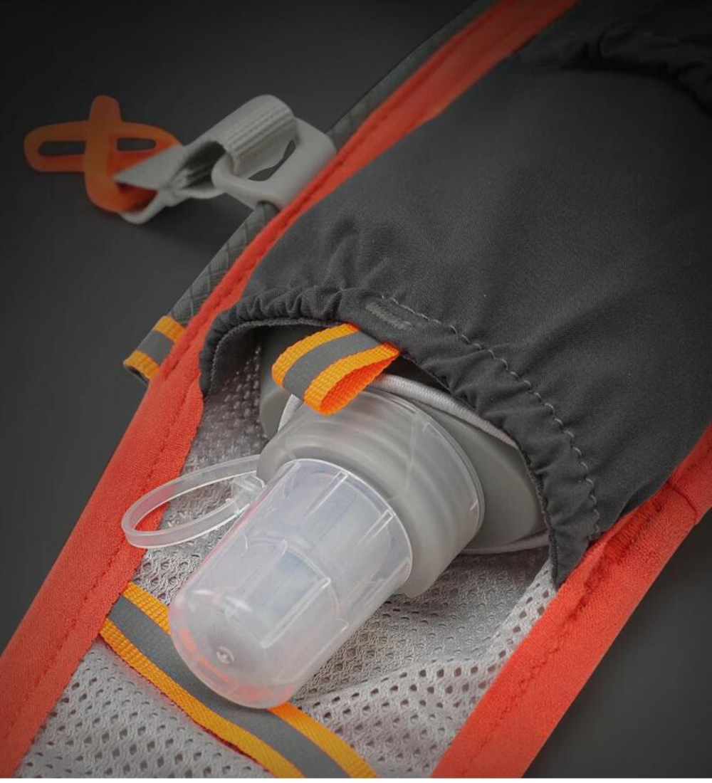 OutdoorHaven Trailrunvest - Inklusive 2 Soft Flasks, Tränkeweste für Trailrunner