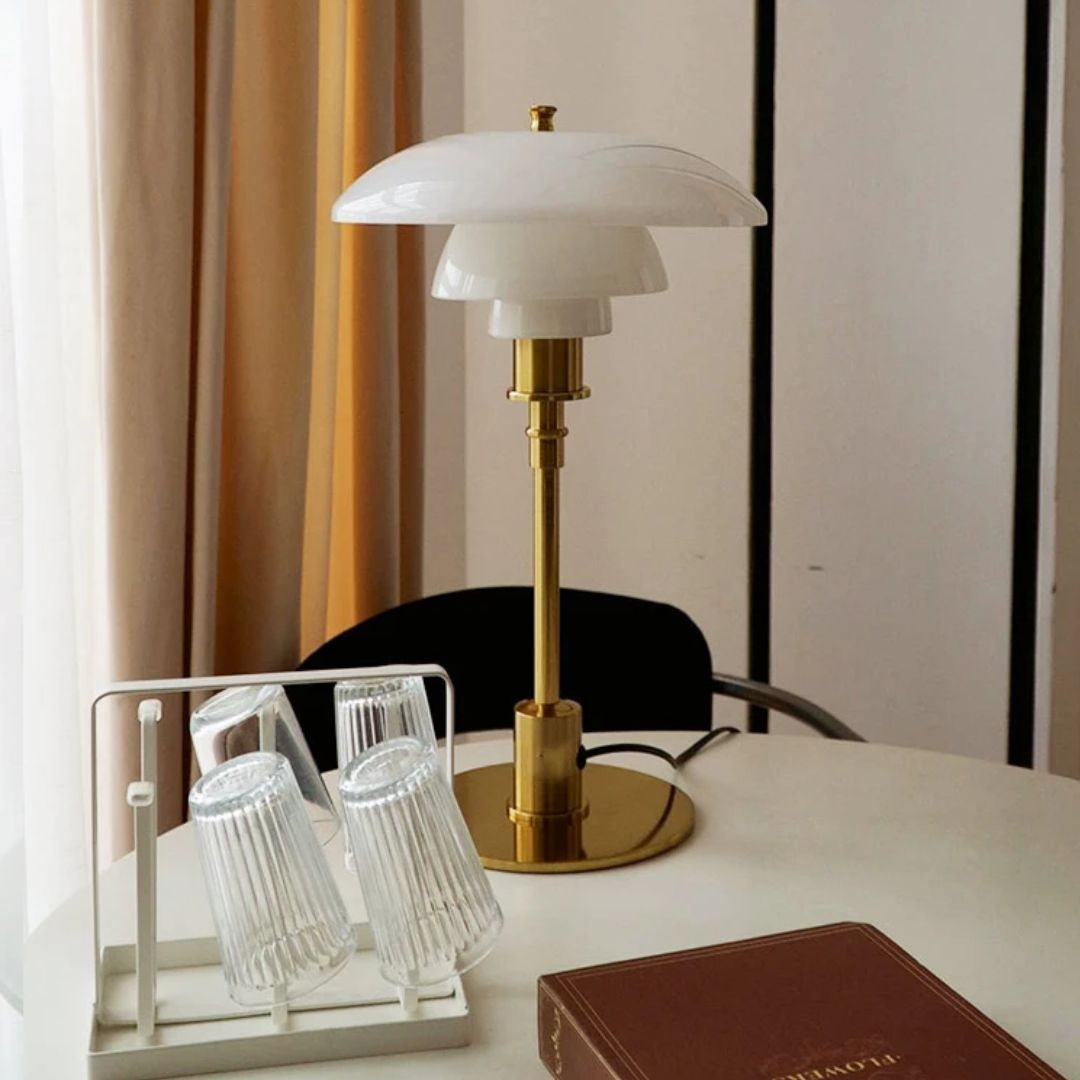 Lena – LED-Tischleuchte Glas nordisches Design – für Wohn- & Arbeitsraum