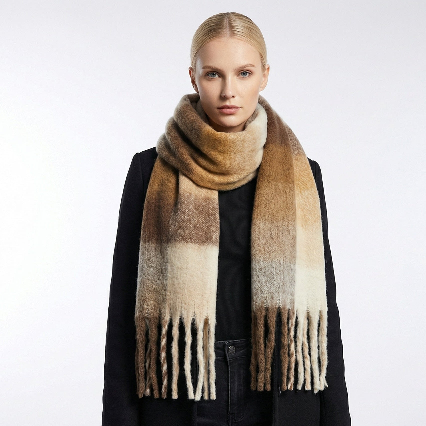 Winterschal – Weicher Flauschstoff, Extra Lang & Buntes Karomuster