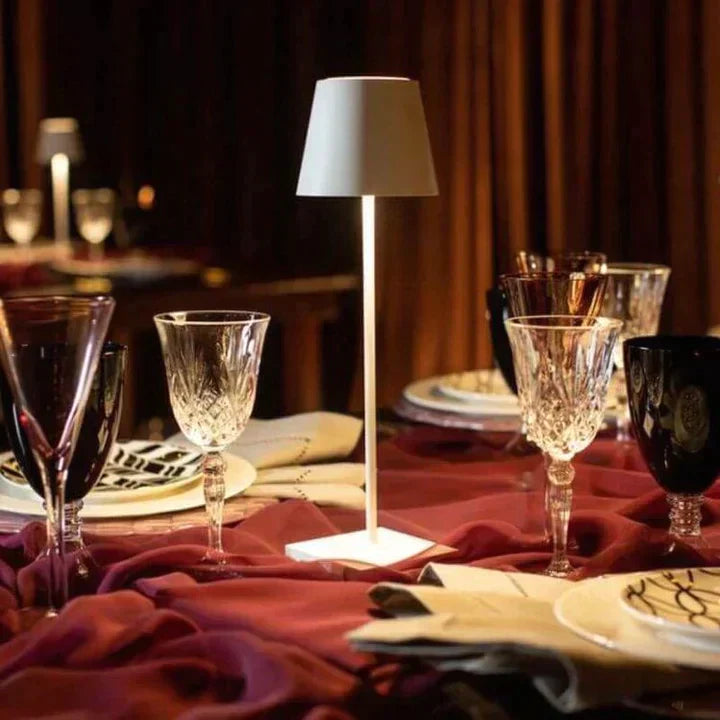 Luxuriöse kabellose Tischleuchte - LuxaGlow