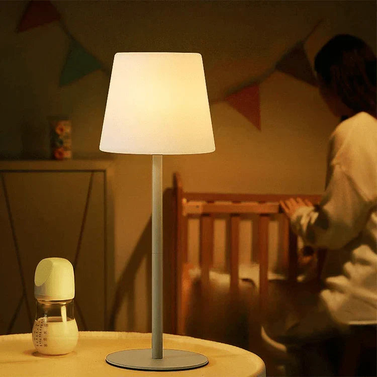 WireFree - Elegante kabellose Lampe