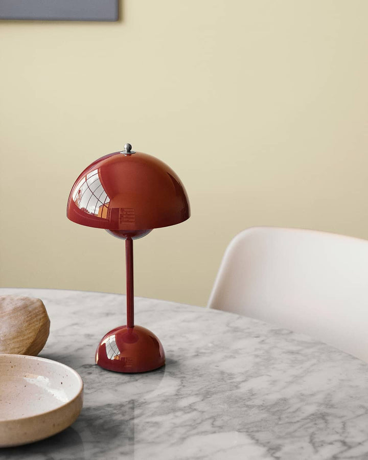 Devako Umbrilight - Tischleuchte mit Retro-Lampenschirm