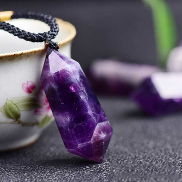 Collana curativa naturale in cristallo di ametista – Lyra