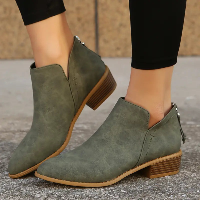 Rutschfeste Cowboystiefel aus PU-Leder mit niedrigem Absatz für Frauen - Tavina