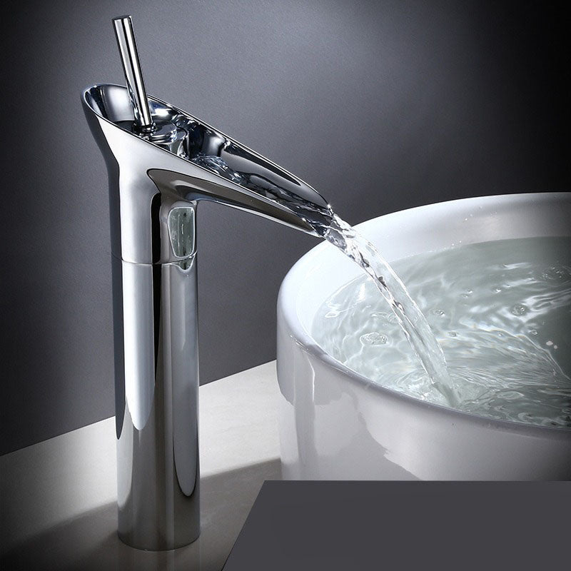 Antique Waterfall - Waschbeckenarmatur für das Badezimmer