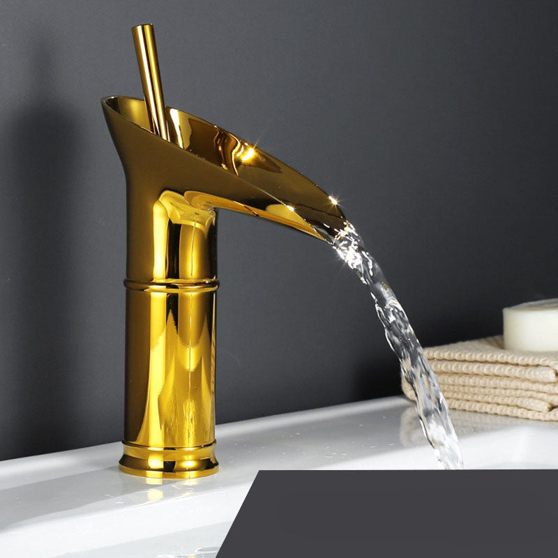 Antique Waterfall - Waschbeckenarmatur für das Badezimmer