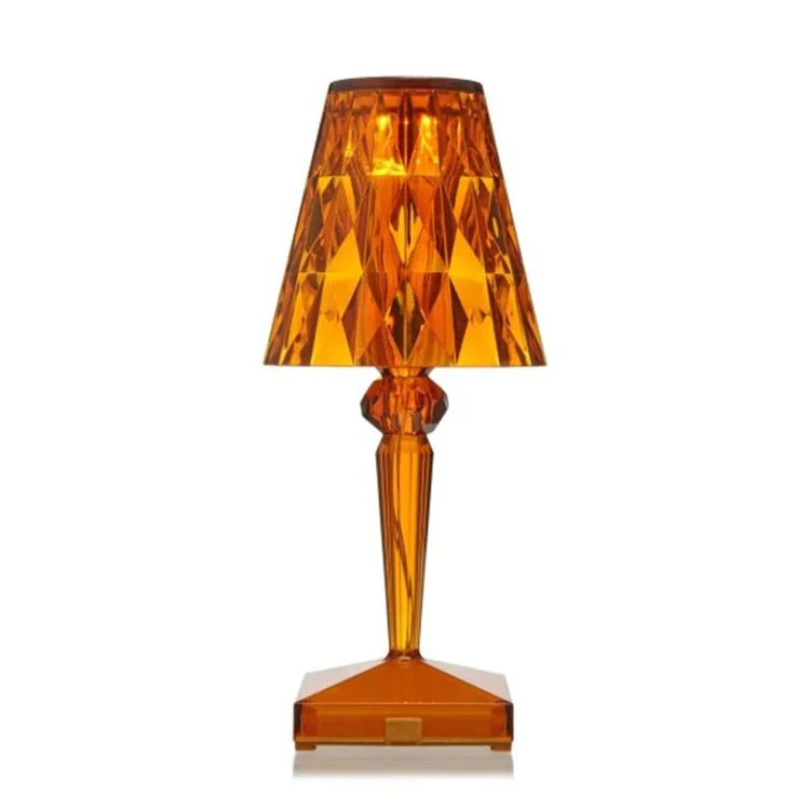 LumiÉclat – Krystal bordlampe moderne – Elegant design & varmt lys