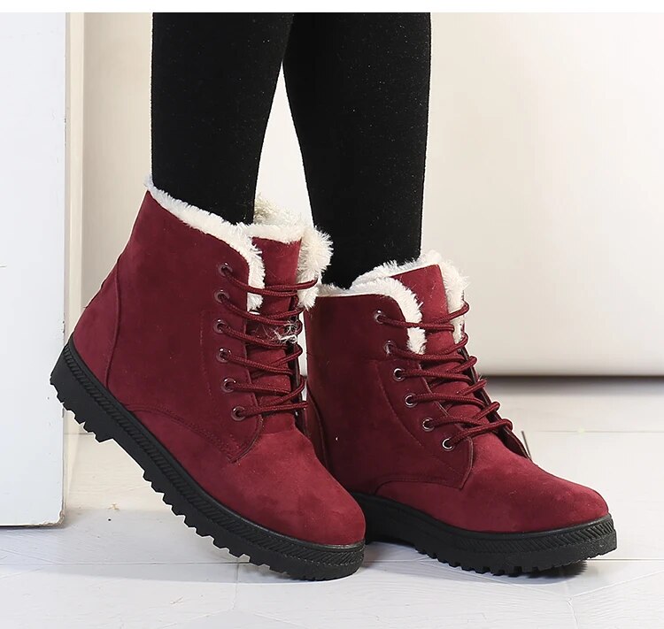 Rutschfeste Schneestiefel mit Schnürsenkeln - Mikina