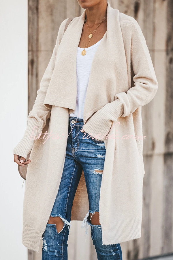 Wendi Cardigan - Elegant strikket cardigan med krave til kvinder