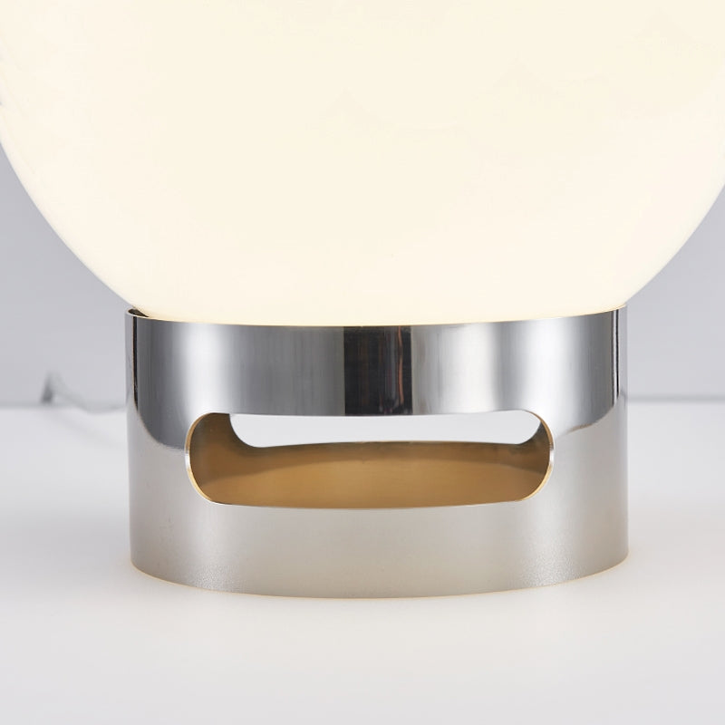 OpalLamp - Französische Bauhaus Tischlampe