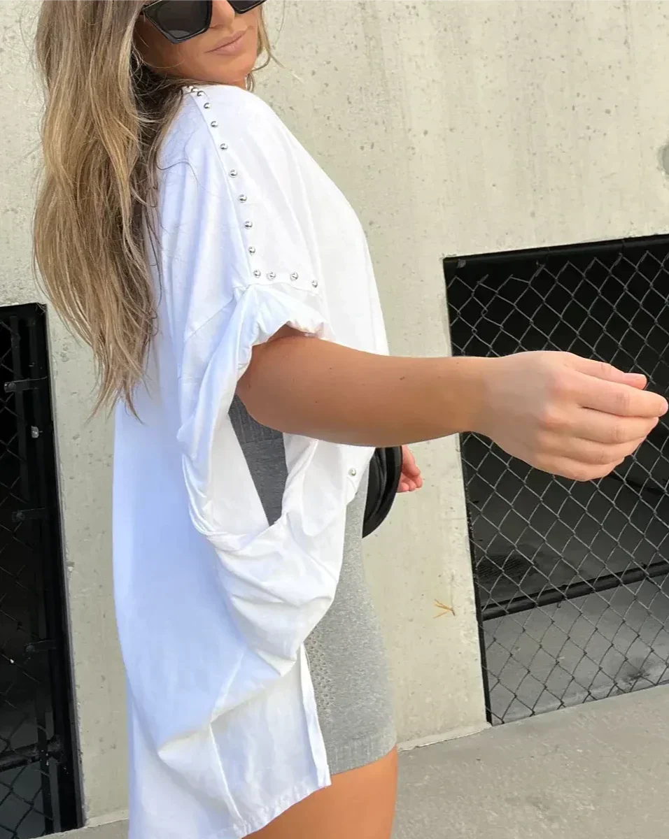 Devako Bella - T-Shirt in Übergröße mit Nieten
