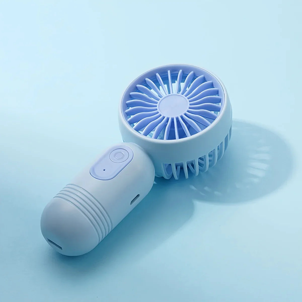 Kleiner Handventilator – Perfekt für Büro, Reisen & unterwegs