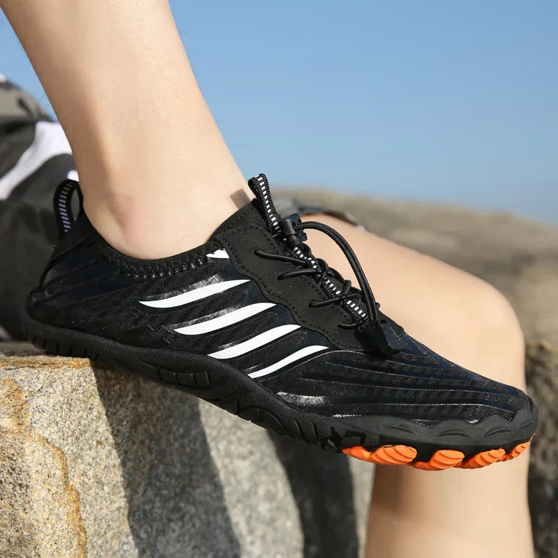 Wasserwunderschuhe | Wasserableitende Turnschuhe für trockene Füße