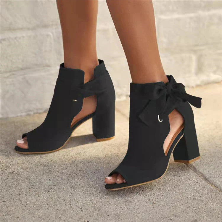 Elegante Stöckelschuhe mit Krawatte - Lilliana
