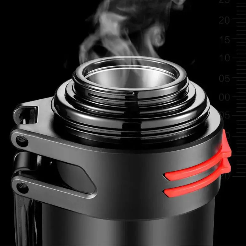 Superstarke Thermoskanne | Robust, isoliert und auslaufsicher