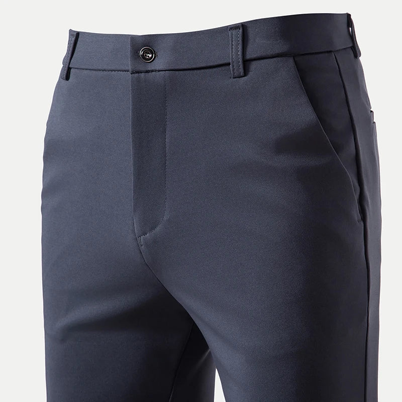 Behagelige khaki herrebukser | Perfekt til arbejde og fritidslook