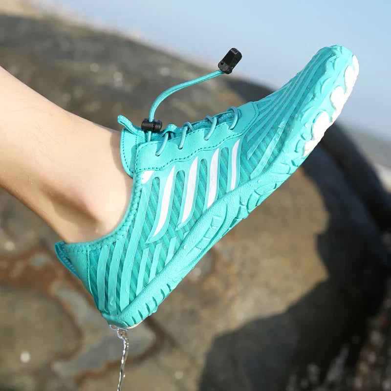 Wasserwunderschuhe | Wasserableitende Turnschuhe für trockene Füße