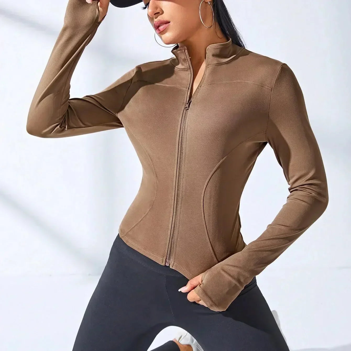 Yoga Slimfit Damenjacke mit Reißverschluss - Stil und Komfort für jedes Training