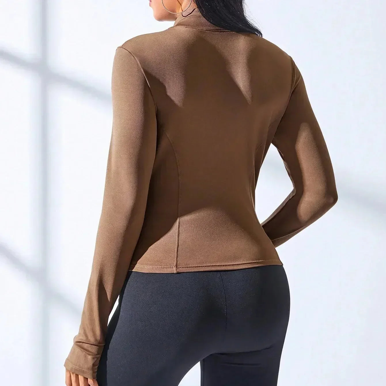 Yoga Slimfit Damenjacke mit Reißverschluss - Stil und Komfort für jedes Training