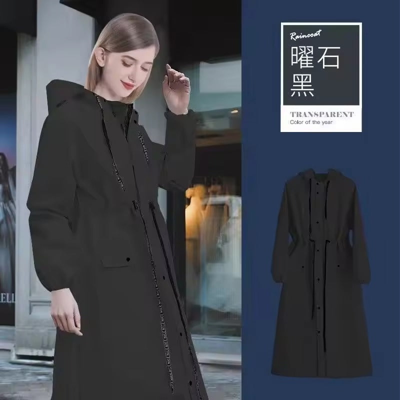 Sophie – Wasserdichter Damen-Regenmantel mit Kapuze in Weiß für Alltag & Eleganz