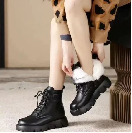 Anthea - Gepolsterte Stiefel mit dicker Sohle