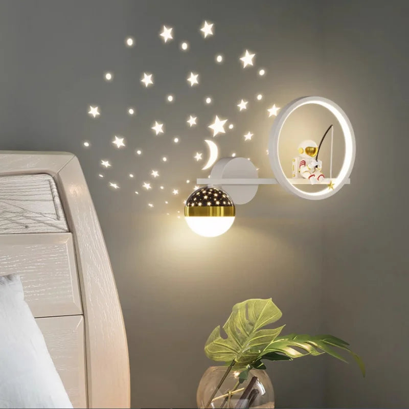 TinyGlow – Moderne Wandleuchte für Kinder – Sanftes Licht & Kinderfreundliches Design