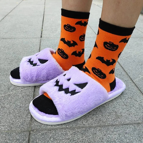 GhostSteps – Winterliche Halloween-Pantoffeln mit Antirutschsohle