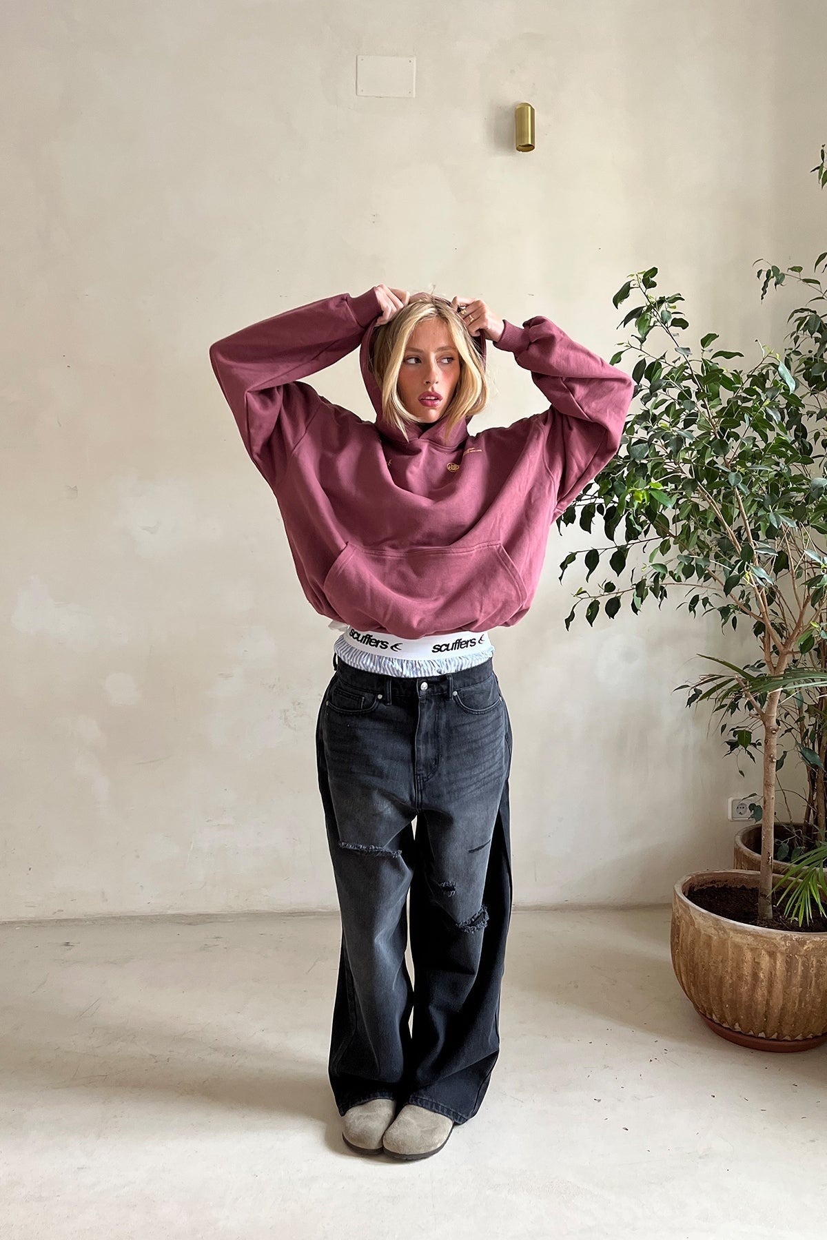 InnerGlow – Lotte Hoodie | Symbol für Selbstliebe & Zeitlosen Stil
