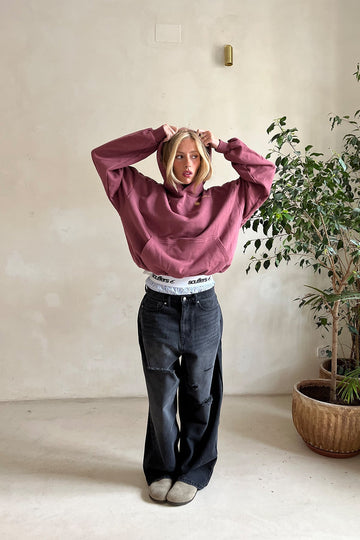 InnerGlow – Lotte Hoodie | Symbol für Selbstliebe & Zeitlosen Stil