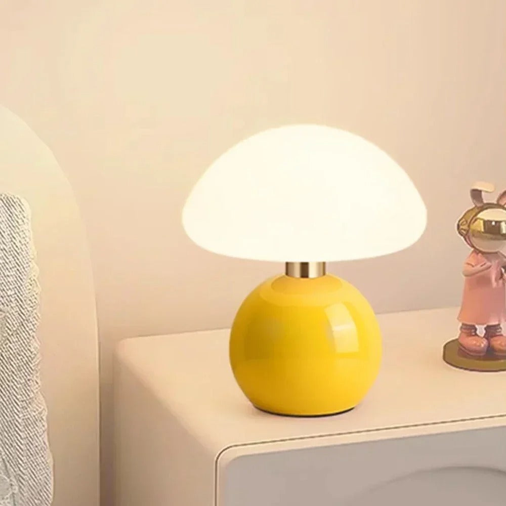 Kleine Pilz-Tischlampe - Creme Windkeramik