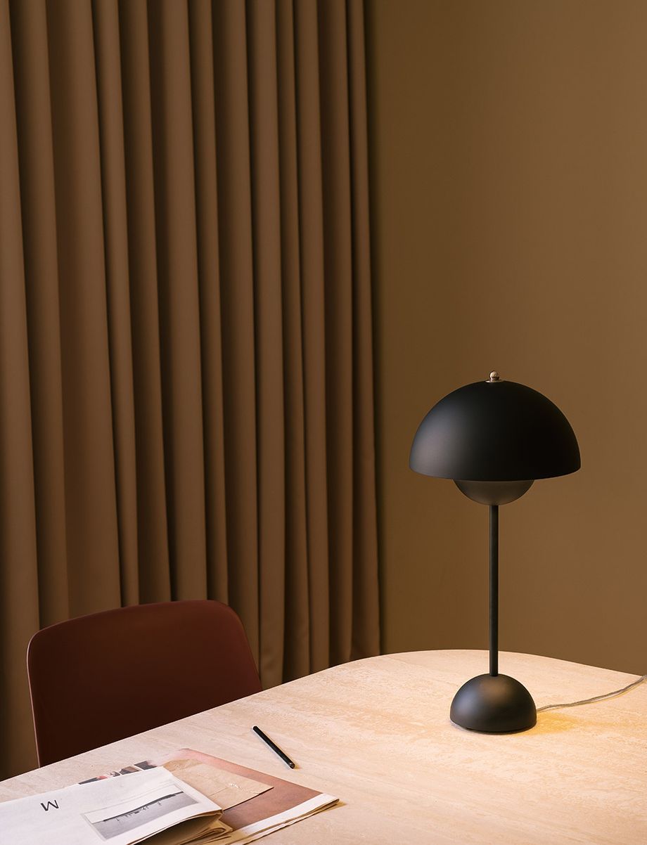 Devako Umbrilight - Tischleuchte mit Retro-Lampenschirm