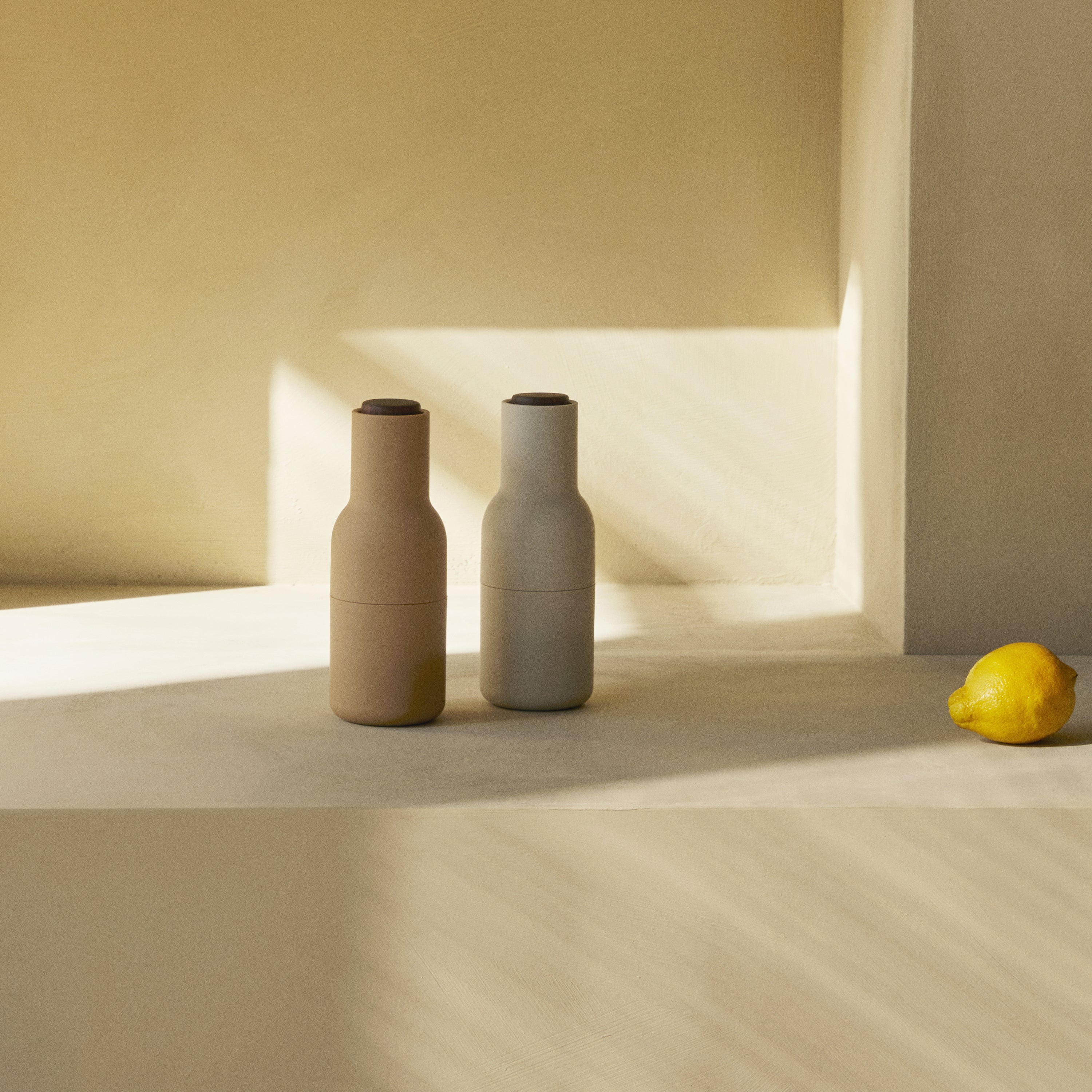 Culina – Flaschenmühlen 2er-Set Salz & Pfeffer – Keramikmahlwerk modern