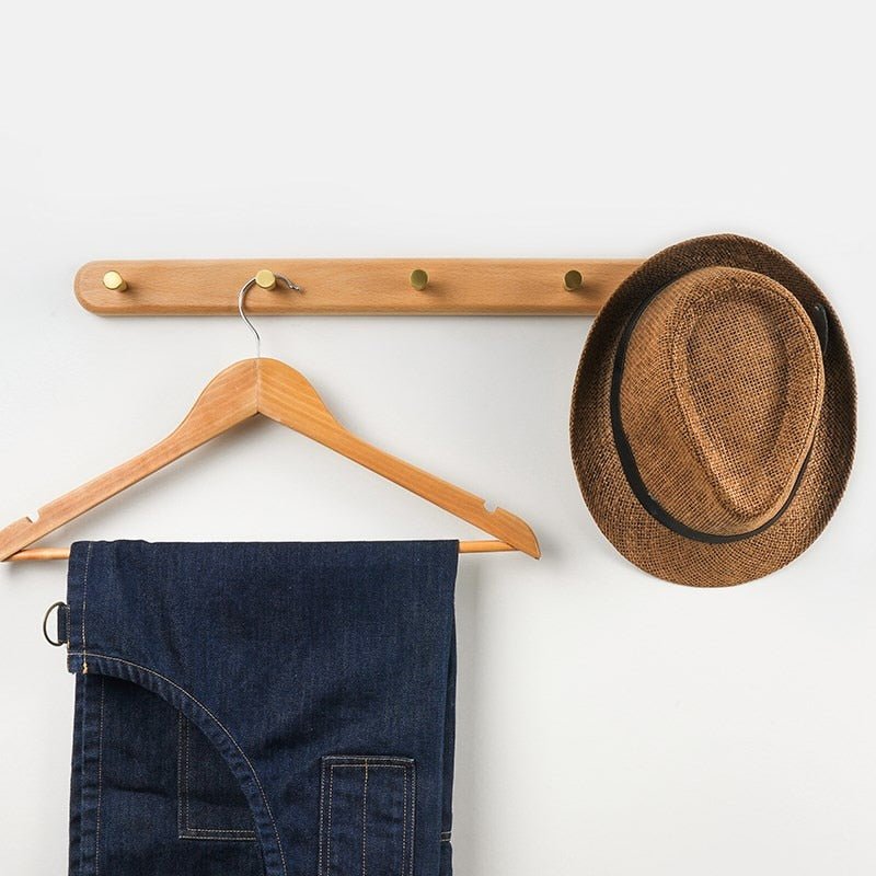 LignaHook – Holz-Wandgarderobe mit Messinghaken – Moderne Wohnaufbewahrung