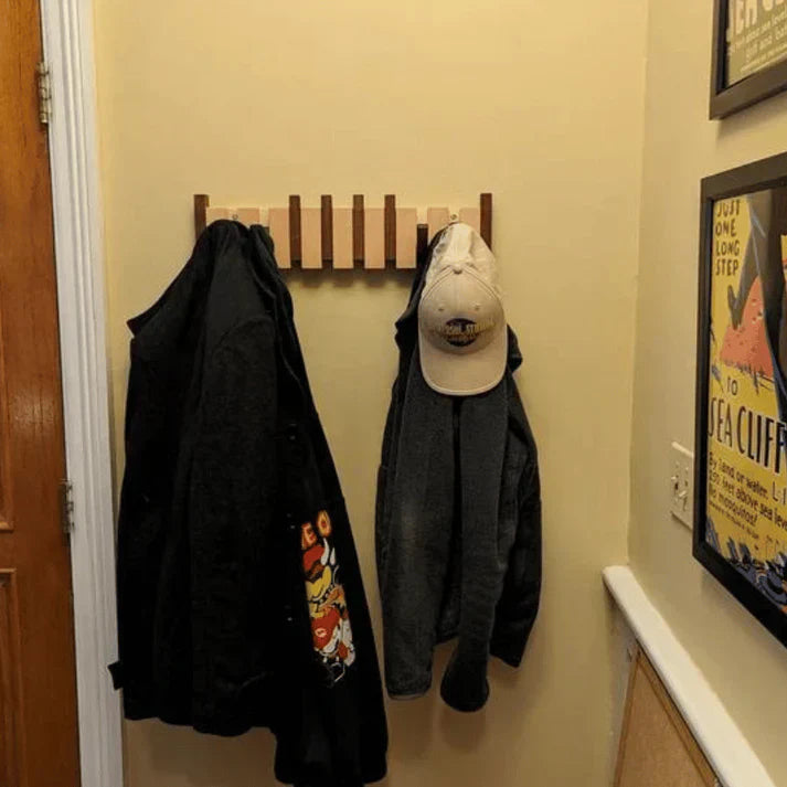 Devako klaver-garderobe af træ