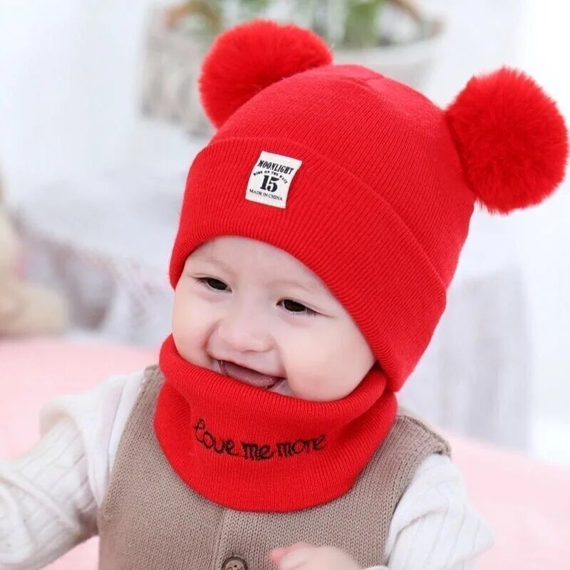 Cappello invernale per bambini con pon pon