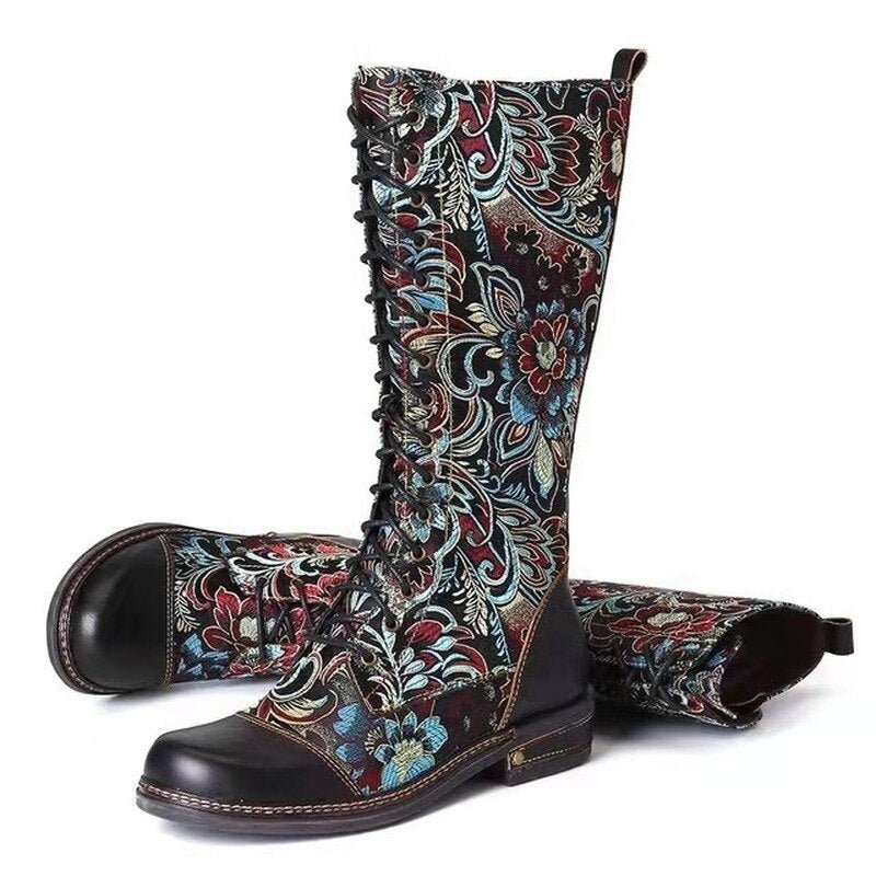 Annick | Hohe Schnürstiefel mit einzigartigem Design