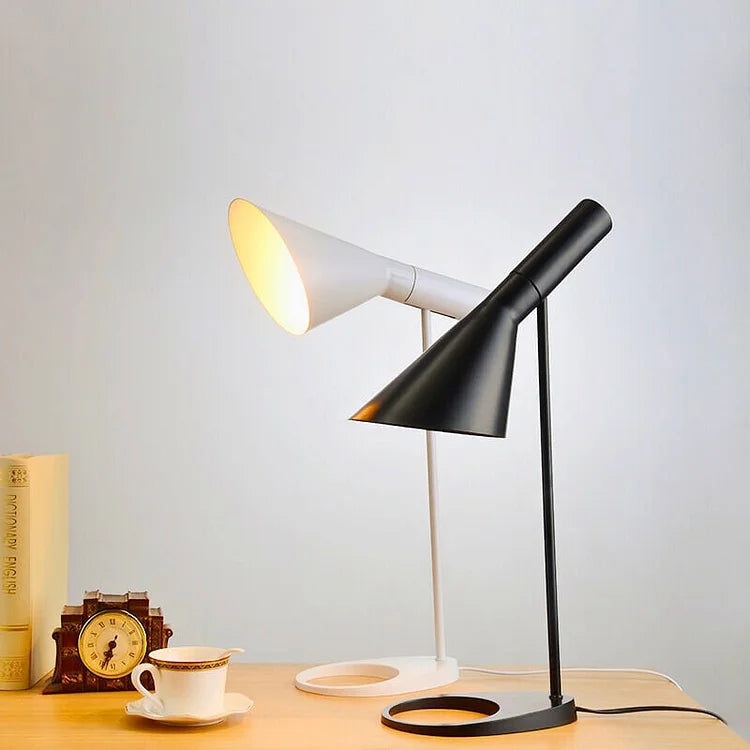 Illuma - Moderne und schlanke Lampe